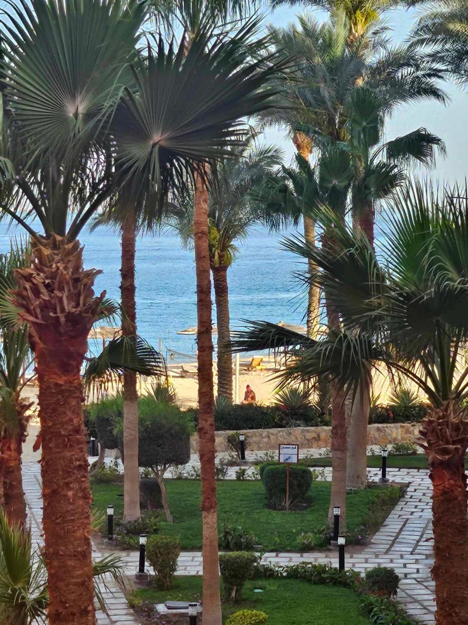 Esplanada Beach Apartment Hurghada Ngoại thất bức ảnh
