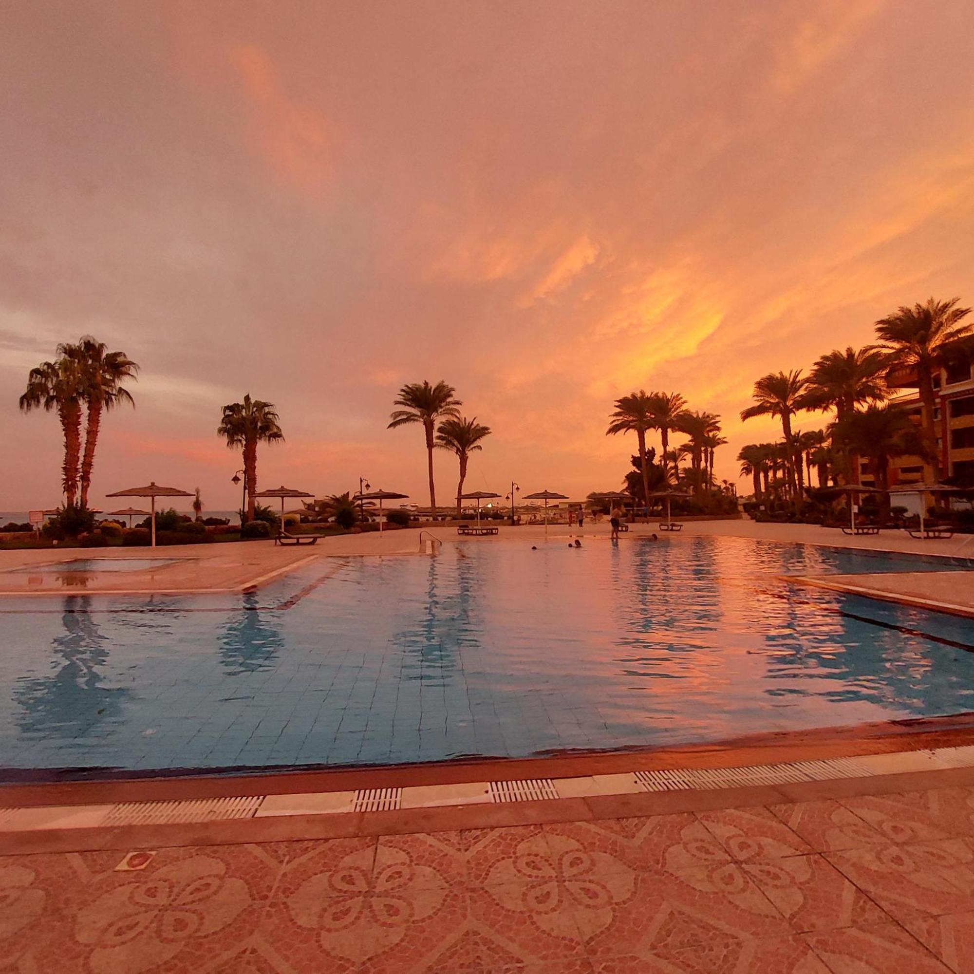 Esplanada Beach Apartment Hurghada Phòng bức ảnh